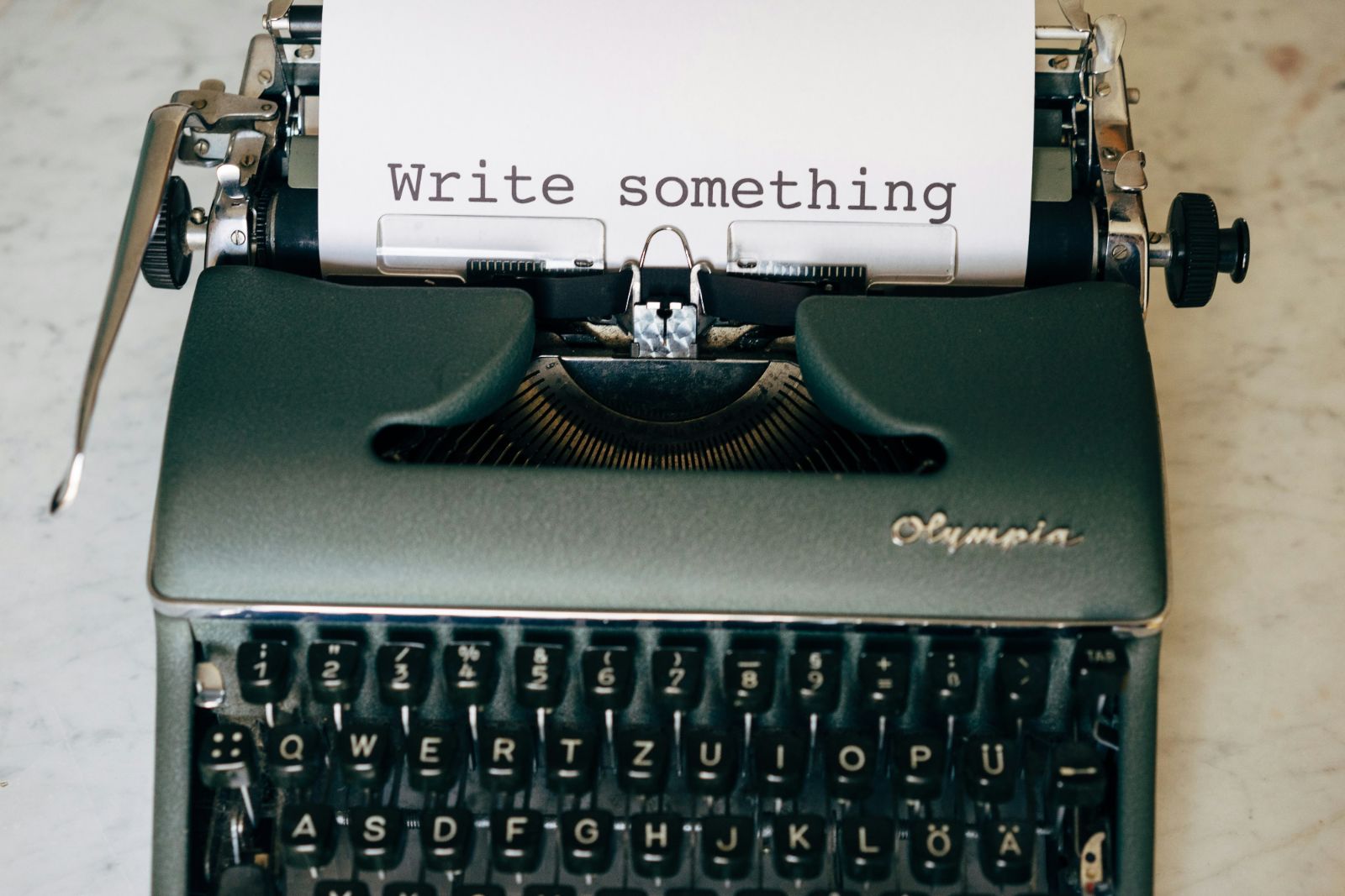typewriter that says, write something